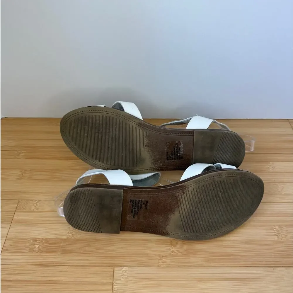 Steve Madden Bayle-R White Sandals Vegan Leather Silver Hardware Size 9.5